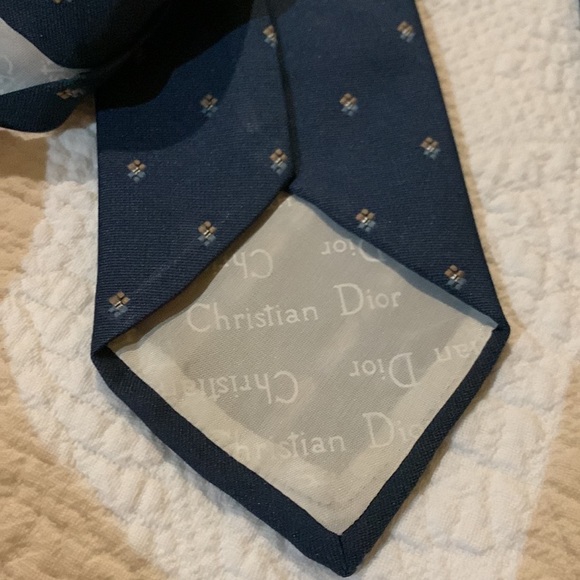 Christian Dior ties. Bundle of two. - Picture 5 of 12